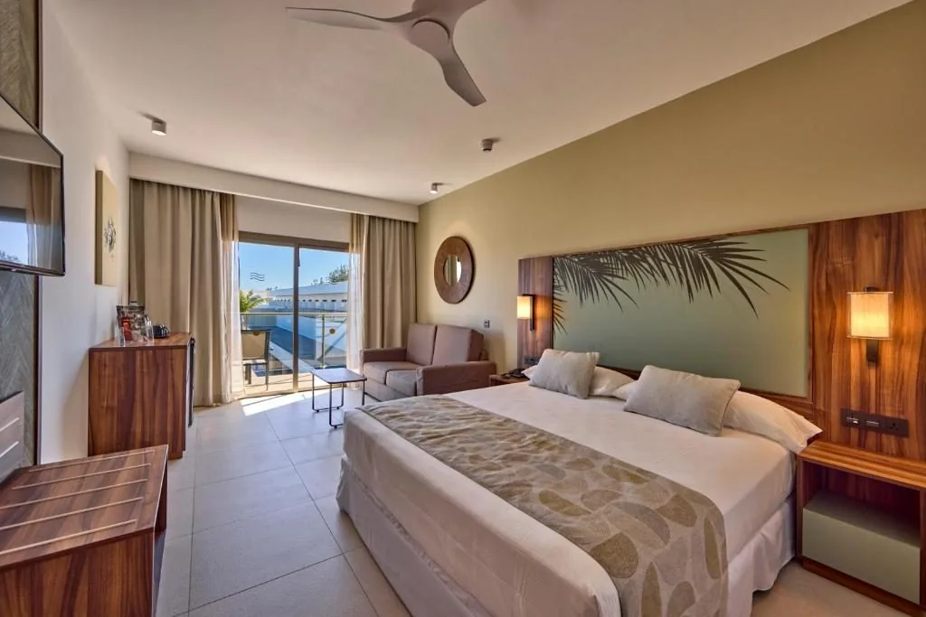 Zimmer mit Balkon im Riu Turquoise